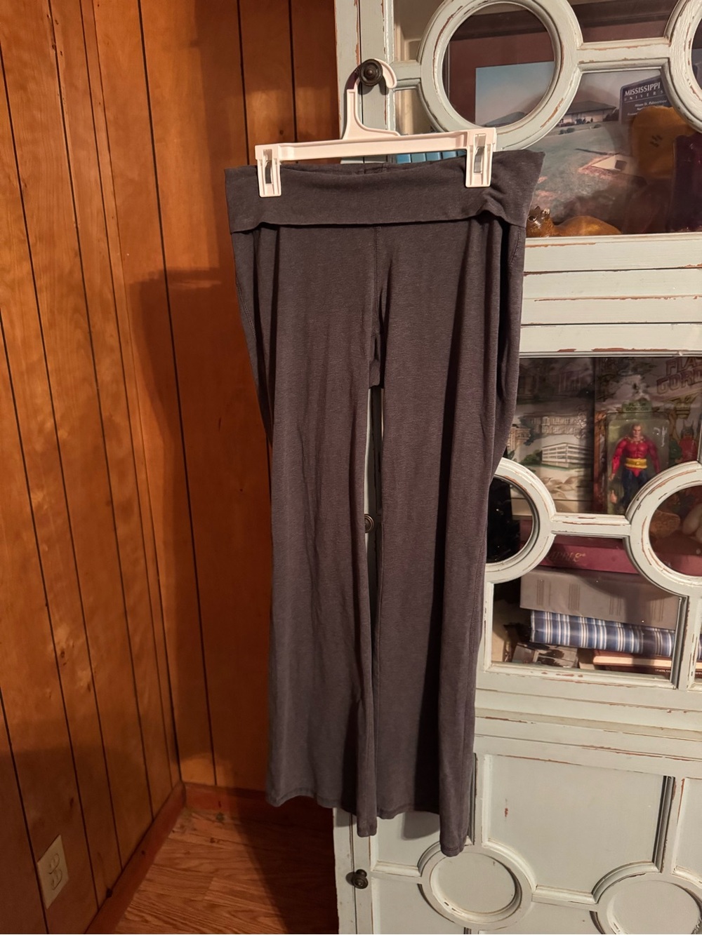 Women's Fold-Over Waist Wide-Leg Pants - Charcoal Size Medium M B17